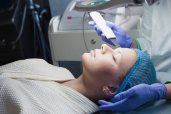 顔が長い面長コンプレックスを解消したい